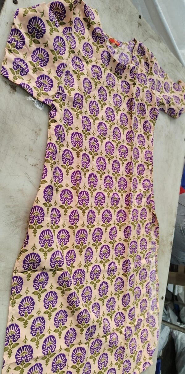 Peach Printed Kurta For Women Size S