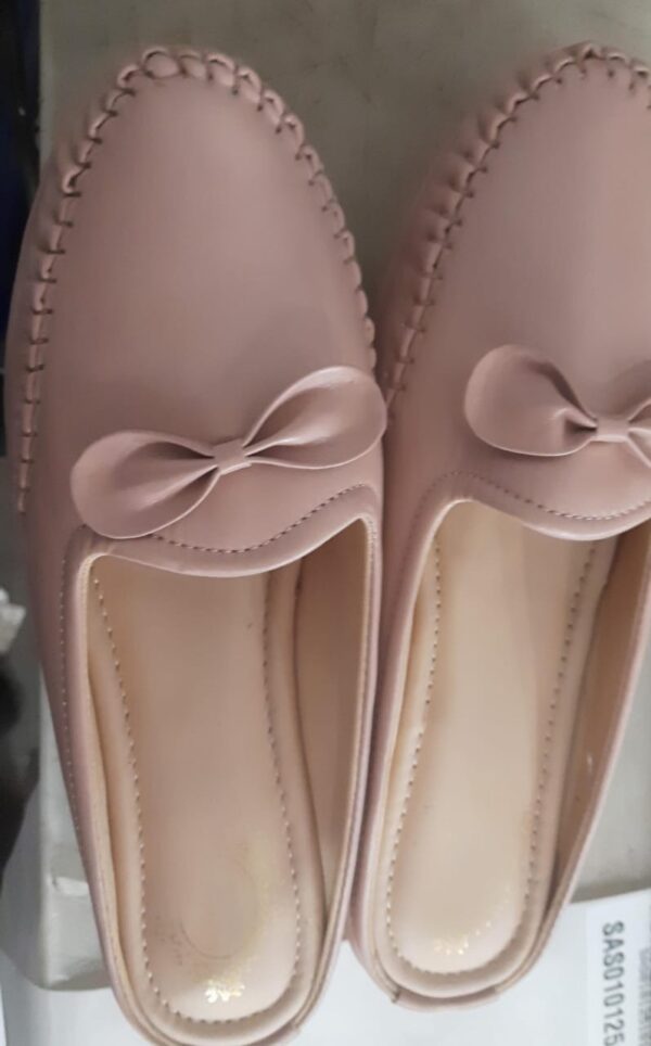 Women Round Toe Loafers Colour Light Pink Size 36