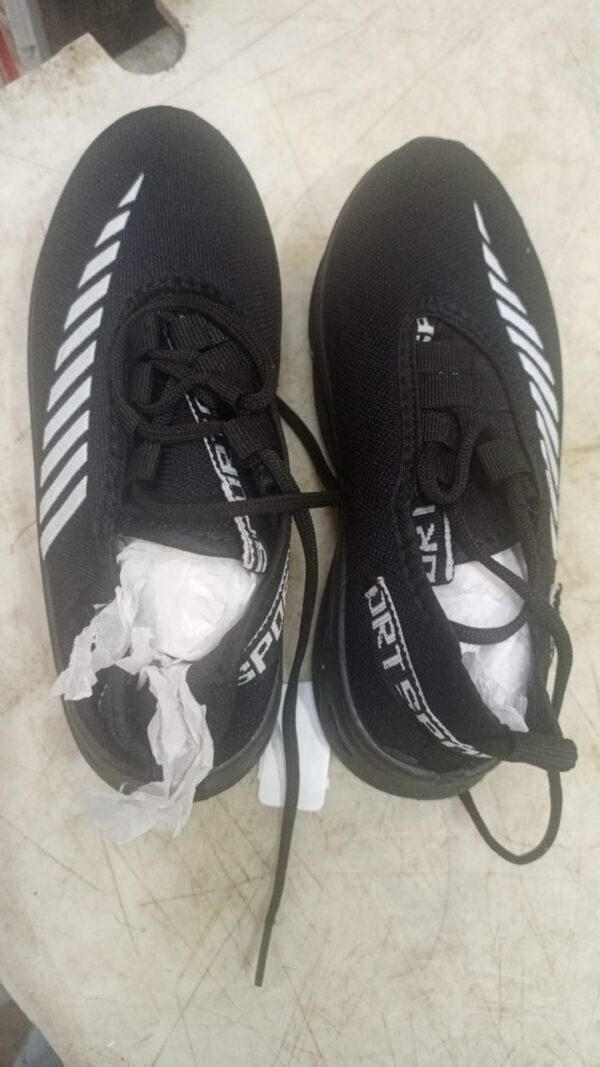 White Black Shoes For Men Size 5