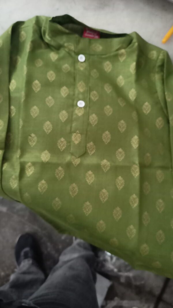 Kids Green Color Kurta Size 26