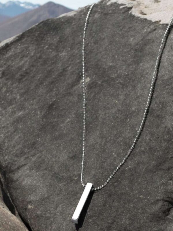 Silver 3D Cuboid Vertical Bar Stick Locket Pendant Necklace With Clavicle Chain Stainless Steel Pendant