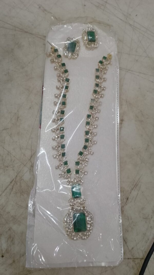 Green Golden Colour Necklace With Earrings Set