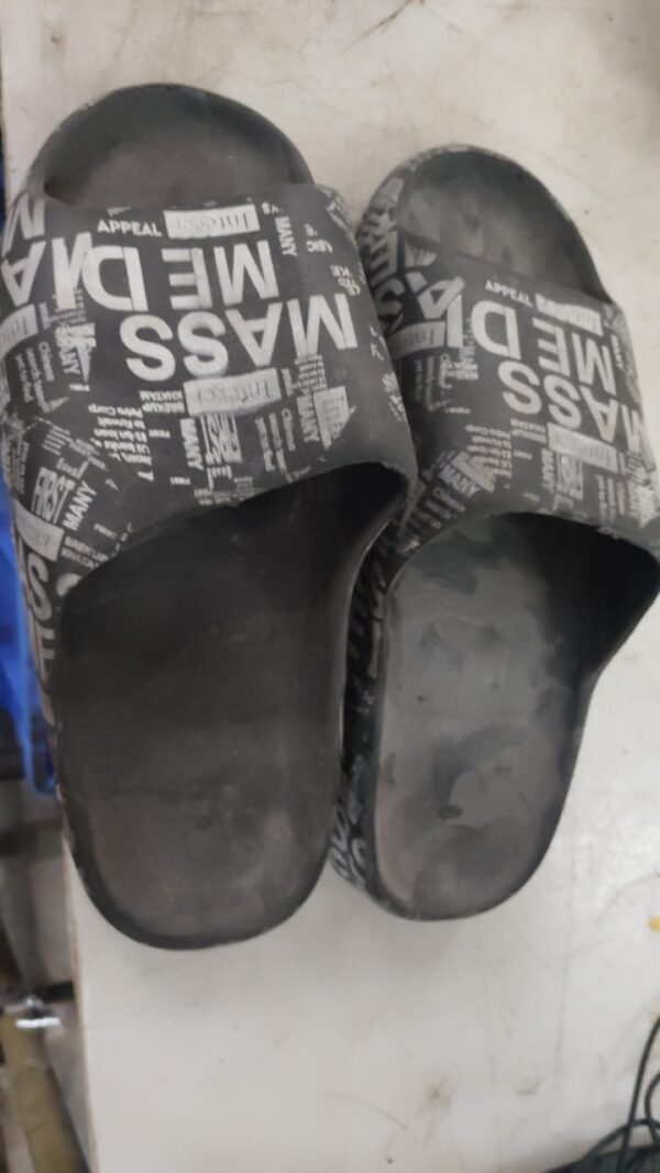 Man Slippers Black Color Size 42