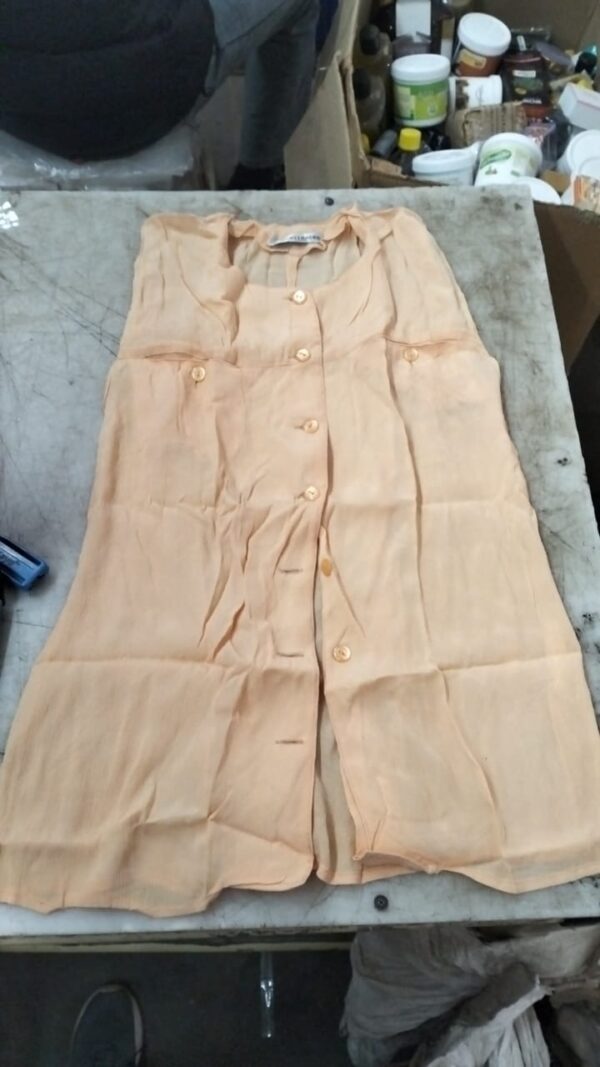 Girl Arm Less Shirt Light Pink Size L