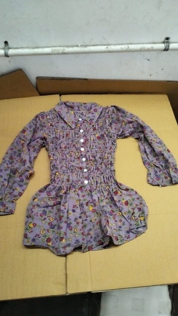 Girl Lavender Printed Top Size M