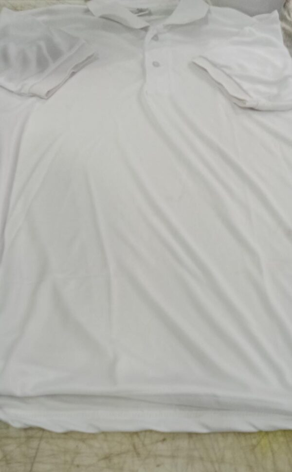 Mens White Color Tshirt Size 42