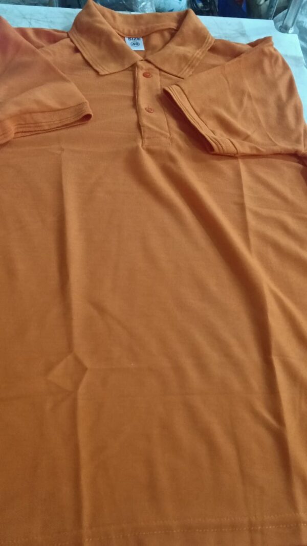 Mens Orange Color T Shirt Size 40