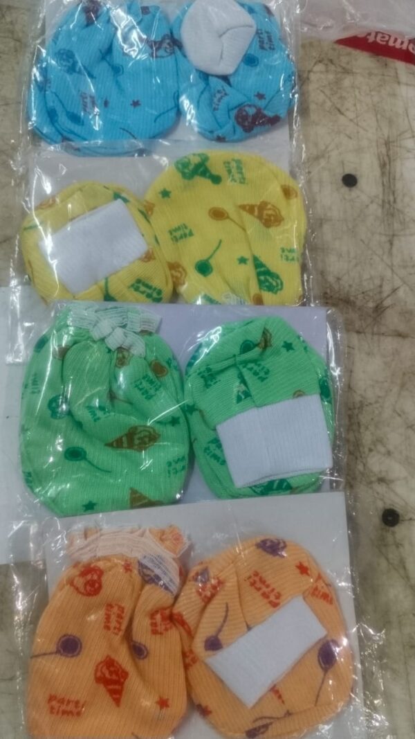 Cotton New Born Baby Mittens Hand And Foot Set Of 4