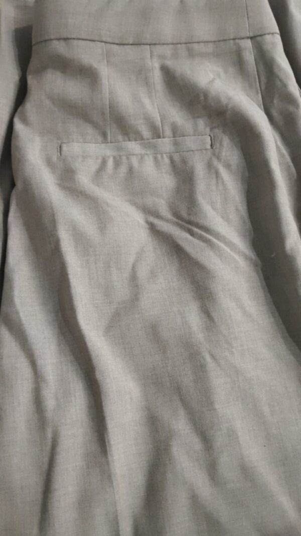 Women Pant Color Light Grey Size 28