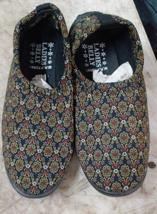 Multi Colour Printed Women Shoes Size 6