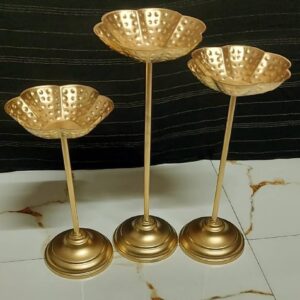 Deco Dream Arts Set Of 3 Decorative Golden Metal Diya Shape Urli Bowl