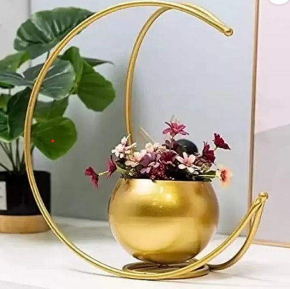 Handicrafts Golden Metal Flower Vase