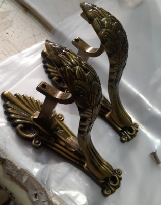 Stainless Steel Curtain Supporter 1 Pair