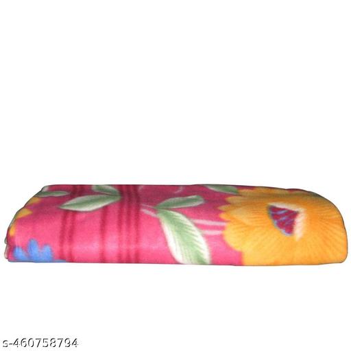 Single Bed Multicolor Floral Printed Bed Sheet Size 58 X 88 Inch