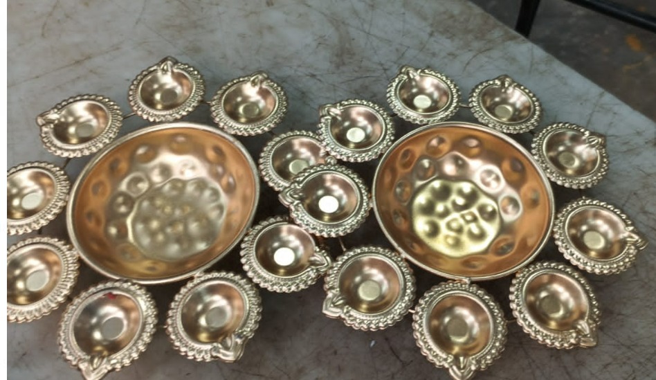 Golden Decorative Metal Diya Plate For Puja Pack Of 2