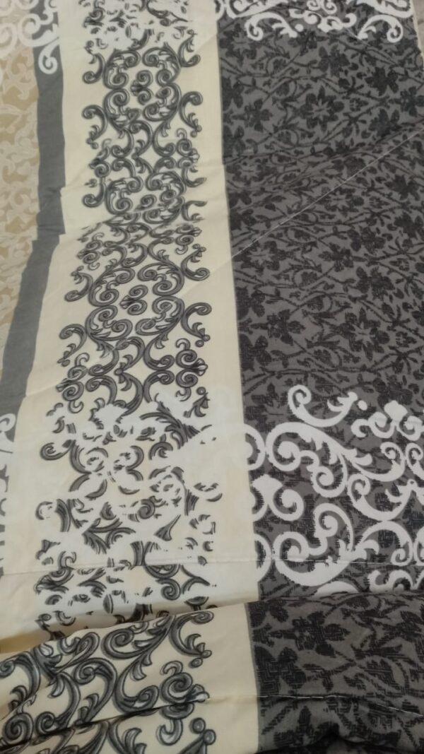 Multi Colour Print Bedsheet For Double Bed Size 220 X 210 Cm