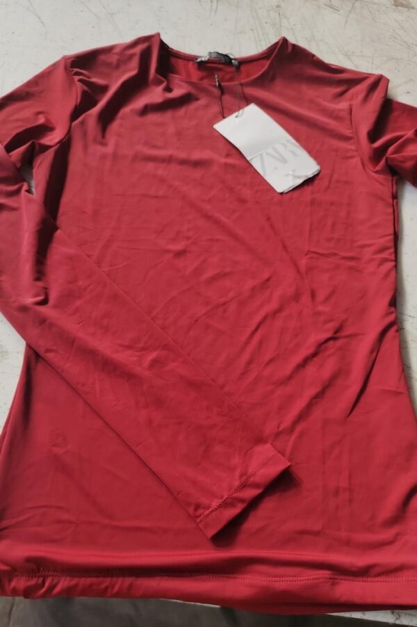 Zara Maroon Colour T Shirt Full Sleeve For Women Size M