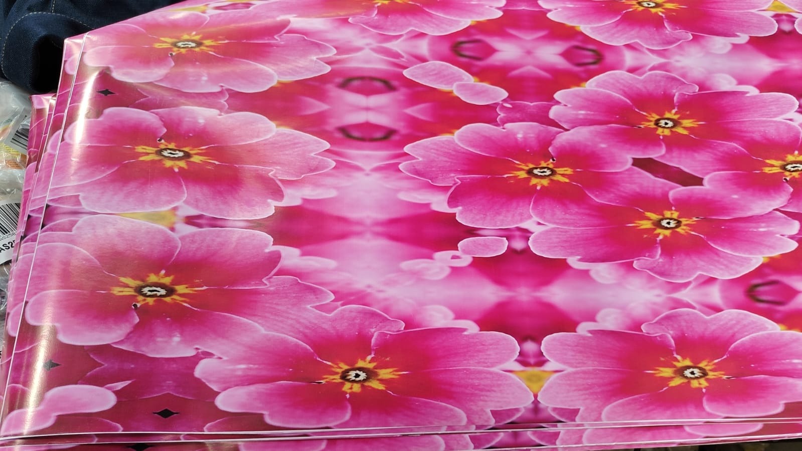 Pink Flower Wallpaper 39 X 16 Inch 6 Pcs