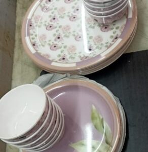 Stehlen Dinnerware Pure Melamine Vintage 24 Piece Pink Printed