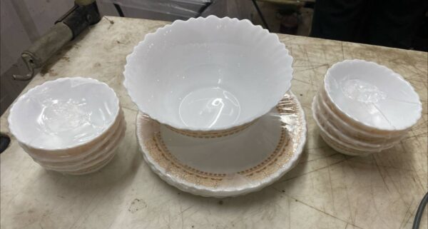 Larah Opalware By Borosil 13 Pieces Halo Color