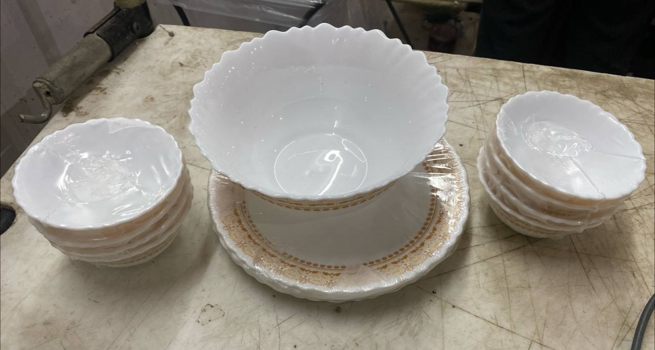 Larah Opalware By Borosil 13 Pieces Halo Color