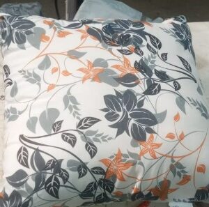 Wakefit White Printed Cushion 14X14 Inches