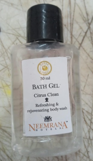 Bath Gel Citrus Clean Refreshing And Rejuvenating Body Wash 30Ml