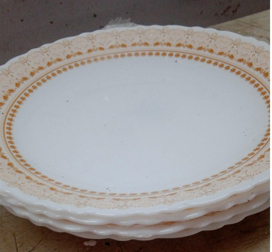 Larah Quarter Dining Plate