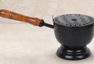 Rolimoli Iron Incense Holder