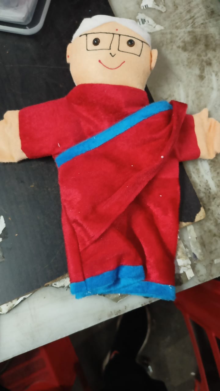 Vardhaman Edu Edge Coolie Hand Puppets Color Red
