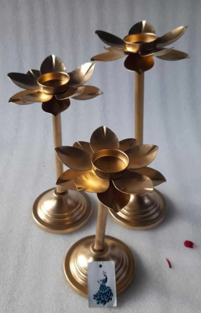 Sana Collection Cup Candle Holder Set Gold