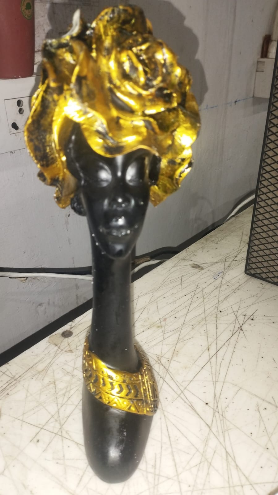 Cozzy Dera African Lady Showpiece Black Lady Figurine 11Point5 Black And Golden