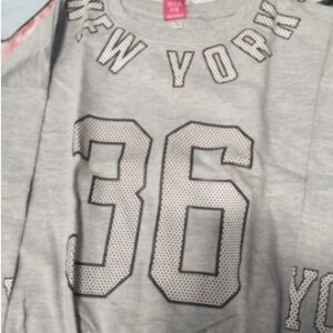 Girls sweatshirt 9-10Y