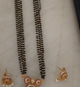 Women Mangalsutra With Earrings