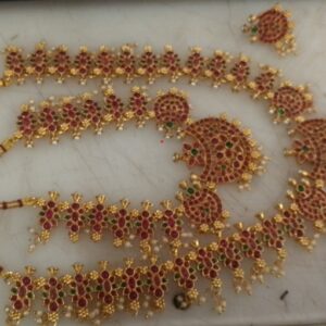 Gold Plated Stone Studded Jewellery Set For Women