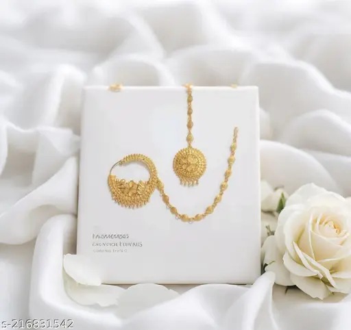 Shimmering Charming Maangtika Colour Golden
