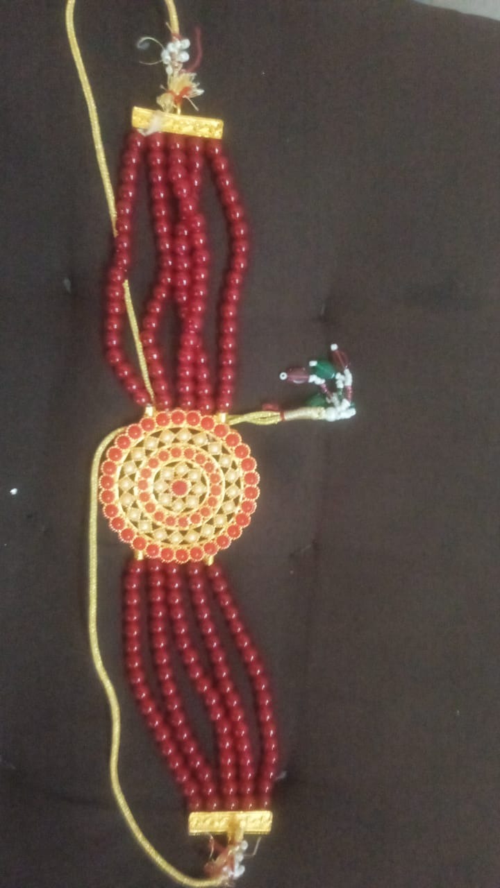 Fancy Round Pendant Choker Set For Woman Red Colour