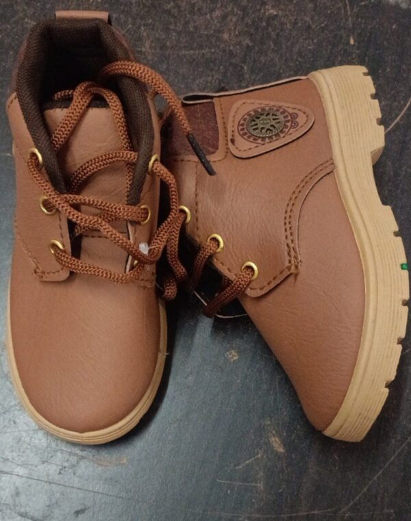 Brown Lace Running Shoes For Boys Size 7