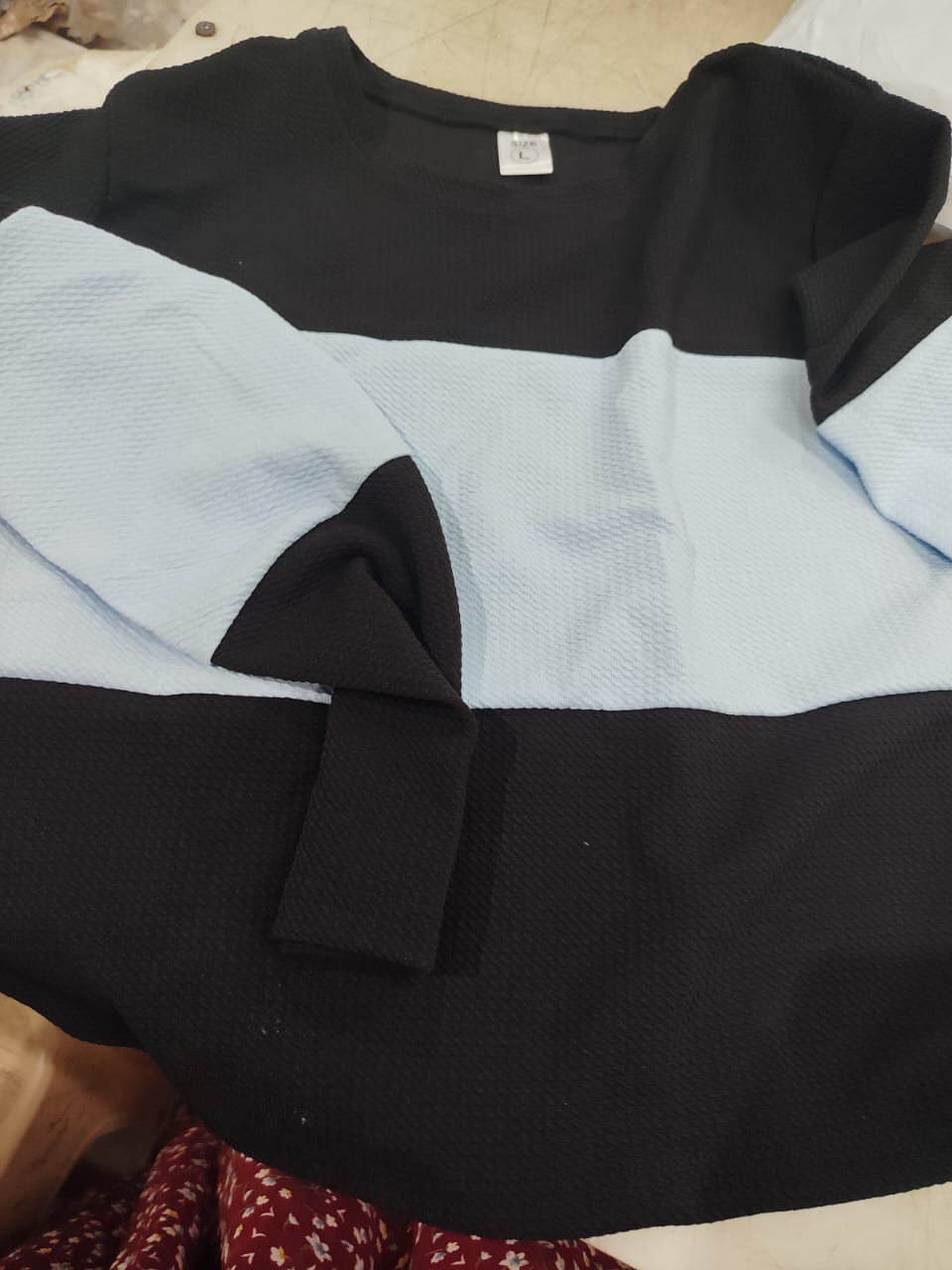 Black And Blue Color T Shirt Top For Women Size L
