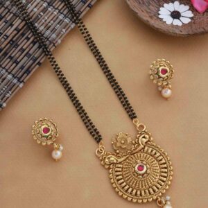 Stylish Round Shaped Mangalsutra With Earrings