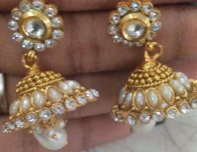 Stylish Earrings Golden