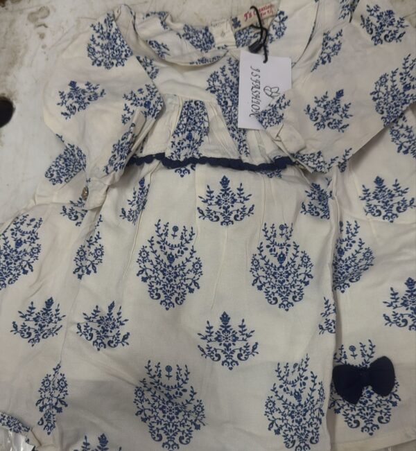 Kids Girl White And Blue Flower Printed Top Size 6 To 12 Months Kids Girl