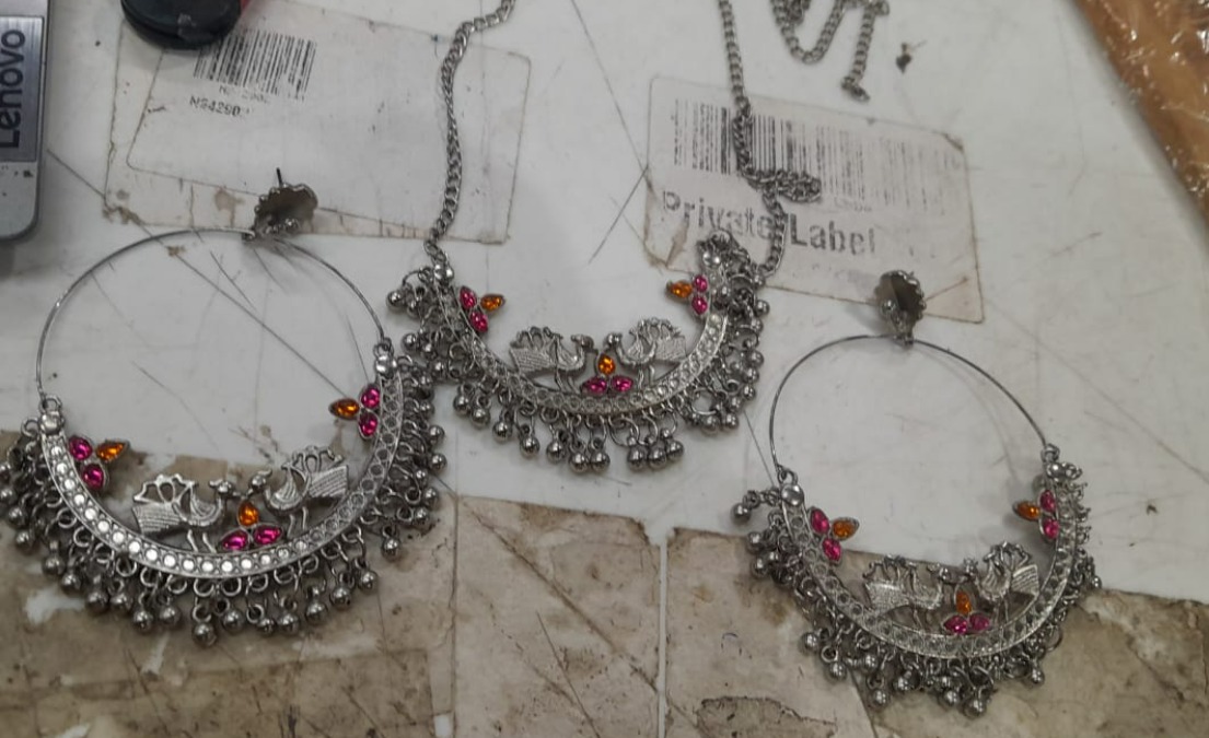 Womens Necklace With Earrings Silver
