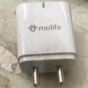 White Color Mobile Adapter 20W