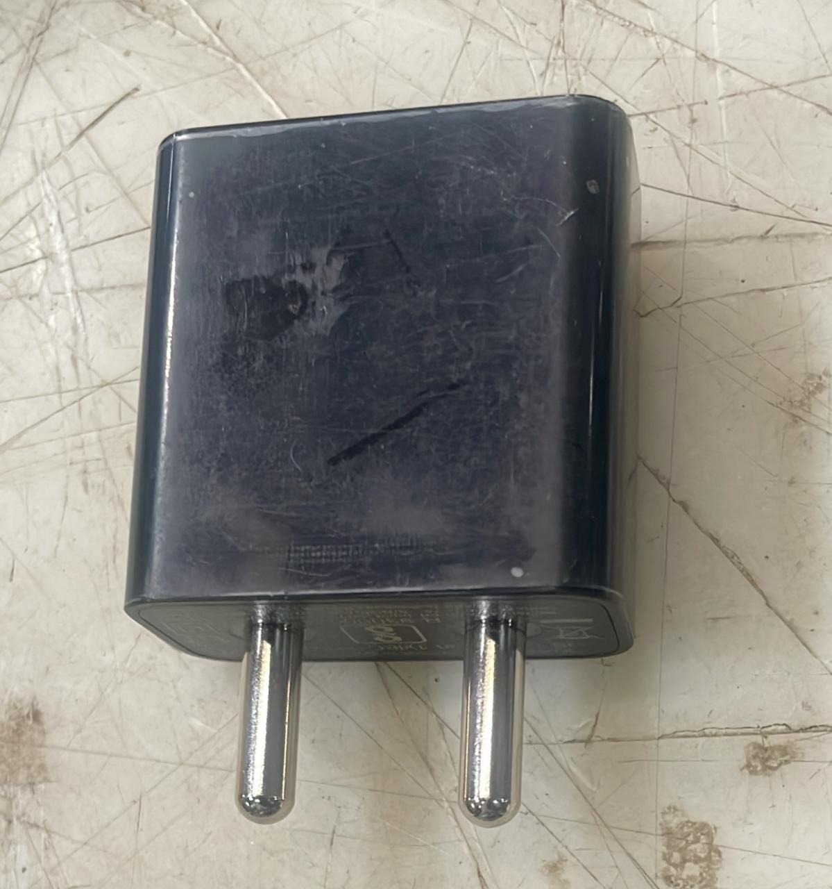 Black Color Mobile Adapter 18W
