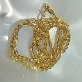 Women Gold Plated Artificial Chain