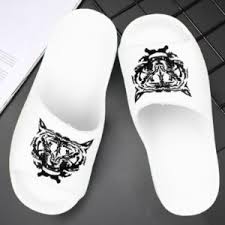 Pampy Angel Men Yee Tiger Printed White Slipper Size 43