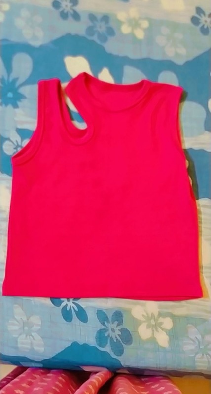 Woman Crop Short Top Pink Colour Size M