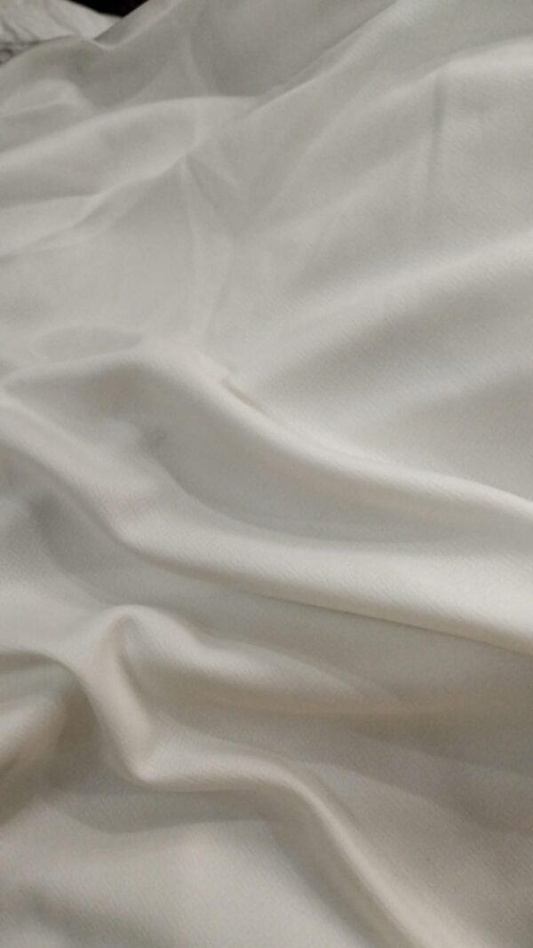 Women Top Size M Color White