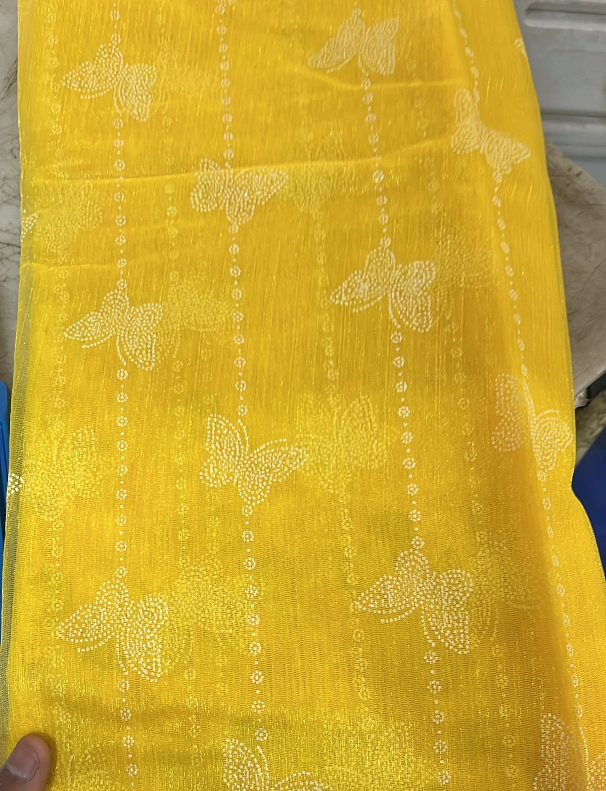 Women Plan Yellow Colour Unstitched Suit
